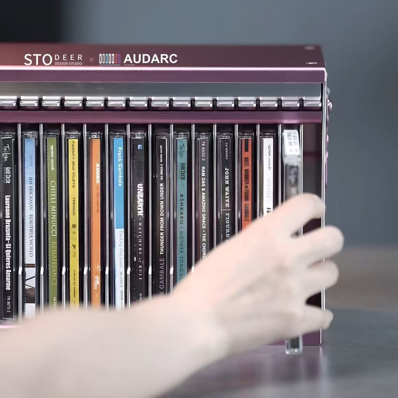 Stodeer Retro Mechanical Pop-Up CD Storage Case & Organizer