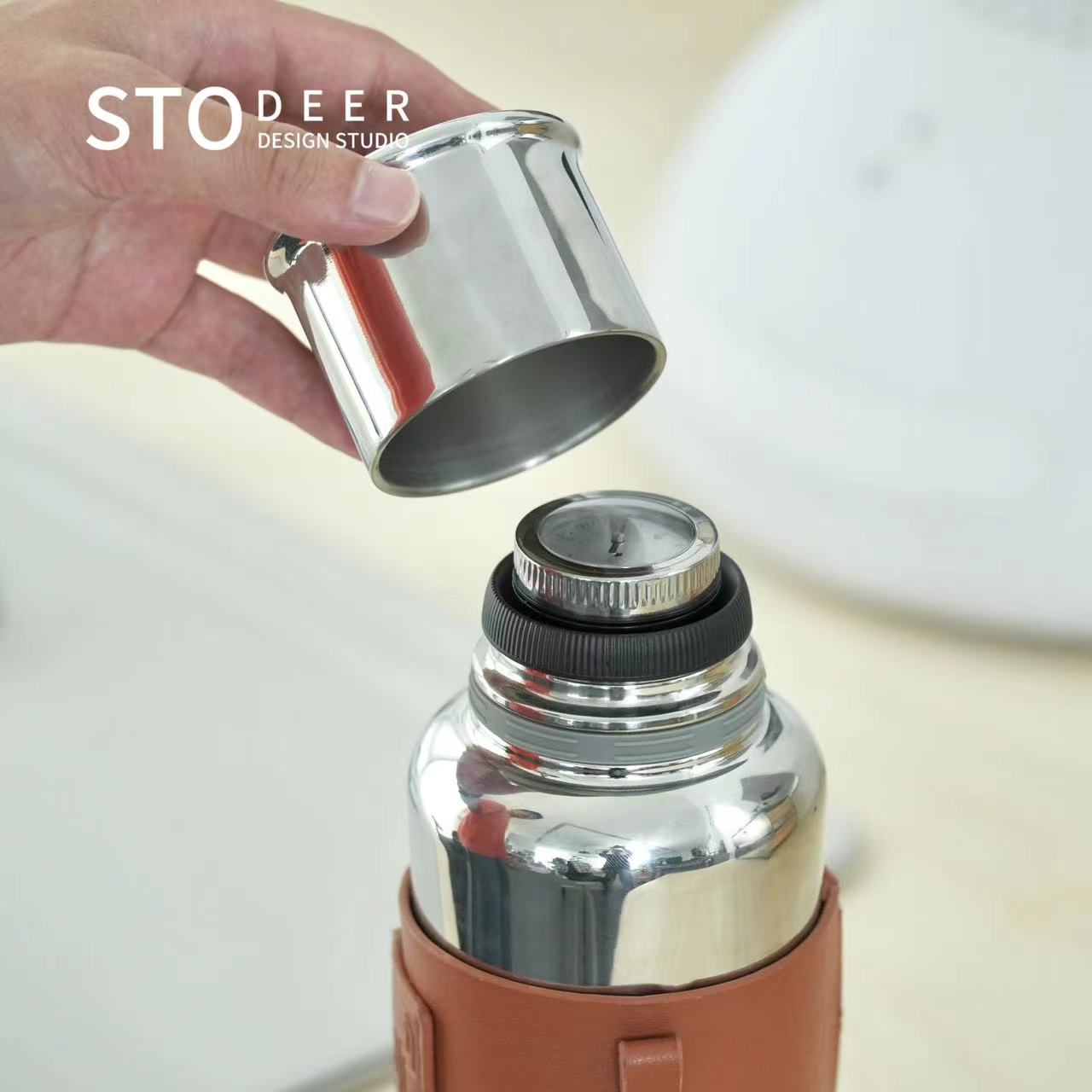 Stodeer Titanium Vacuum Flask with Shoulder Strap, Large Capacity Tea Stew Pot, Tea-water Separation Vacuum Thermos