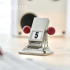 Stodeer Minimalist  Desktop Home Decor, Rotating Calendar, Metal Perpetual Calendar, Creative Ornament