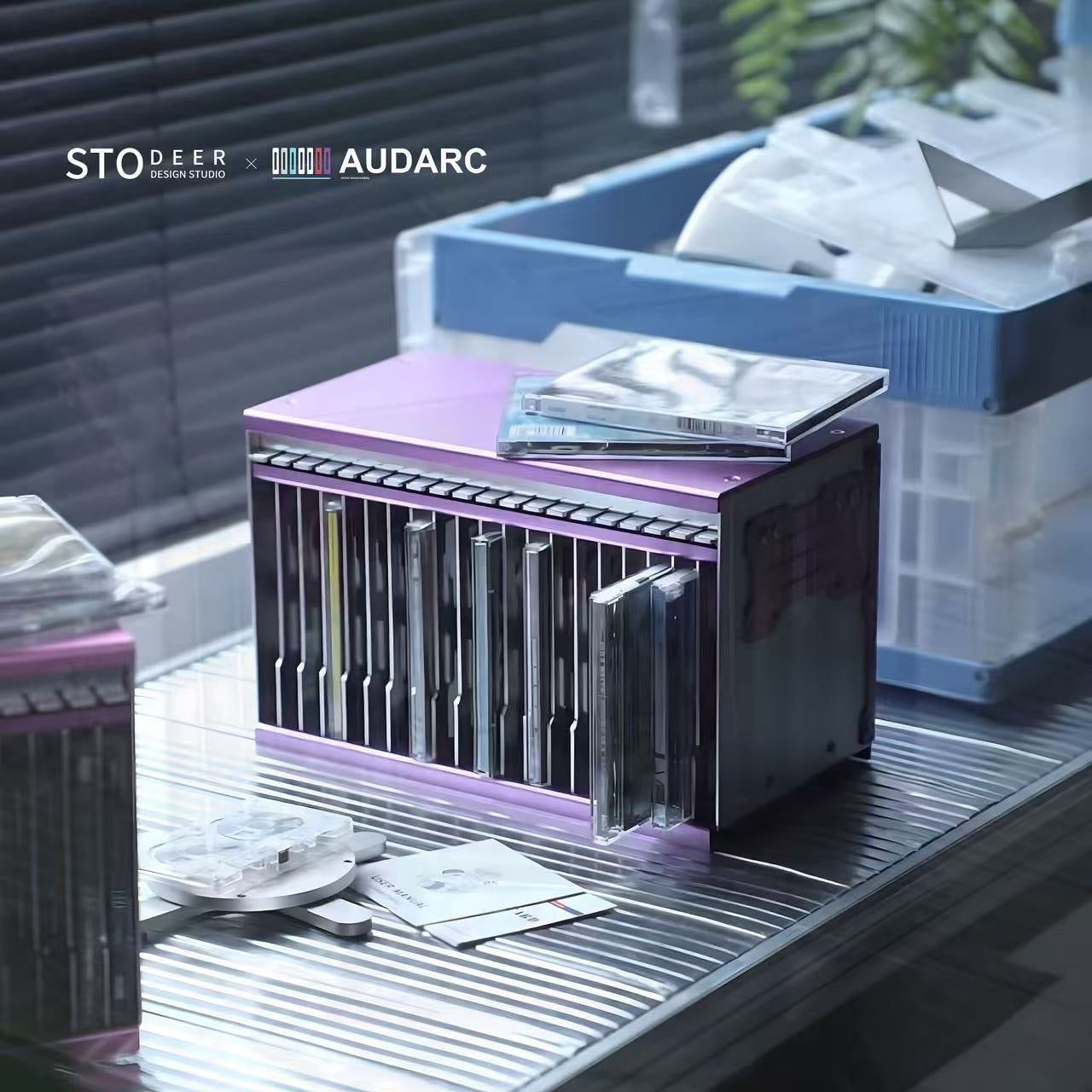 Stodeer Retro Mechanical Pop-Up CD Storage Case & Organizer