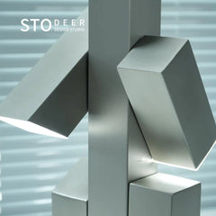 Stodeer Interstellar Crossing Robot Art Deco Table Lamp with Bauhaus Metal Atmosphere