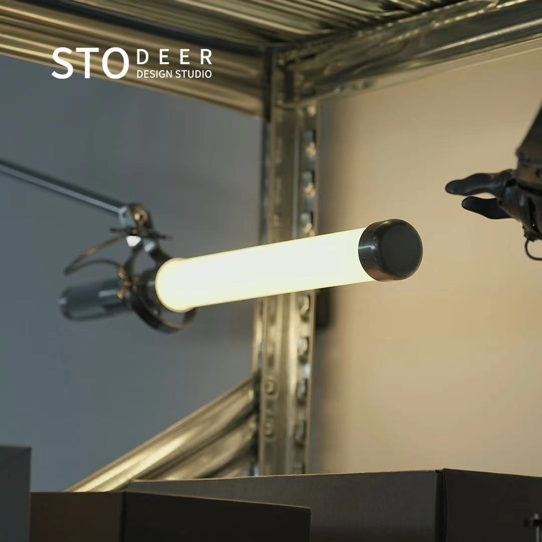 Stodeer Cast Aluminum Clip-On Desk Lamp with Industrial-Style Adjustable Arm