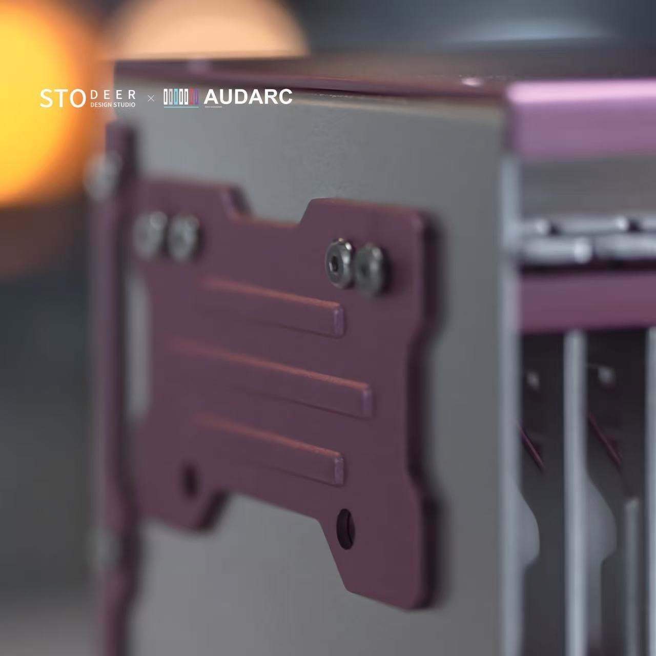 Stodeer Retro Mechanical Pop-Up CD Storage Case & Organizer