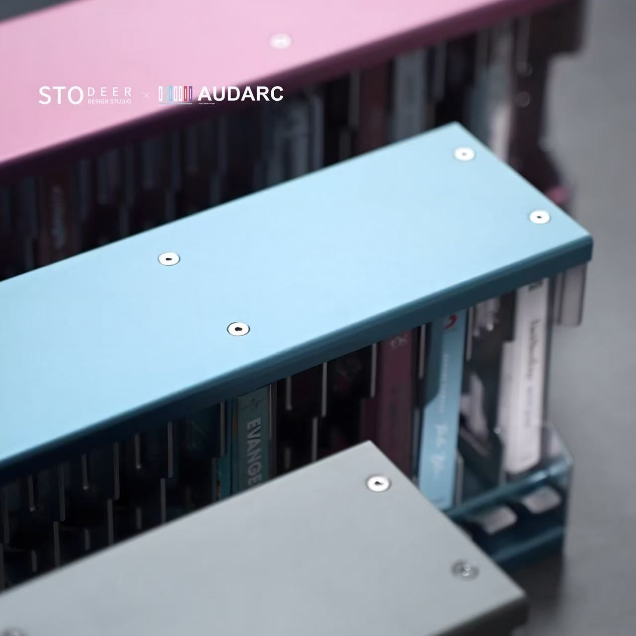 Stodeer Industrial Pop-Up Cassette Tape Storage Case