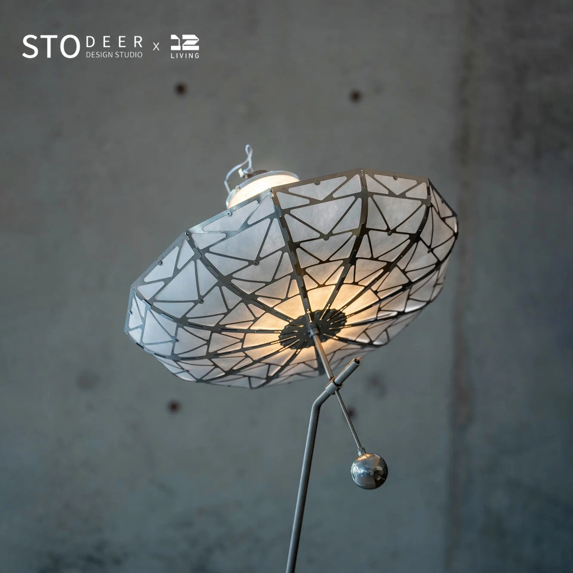 Stodeer Adjustable Height Floor Lamp, Vintage Home Decor Light