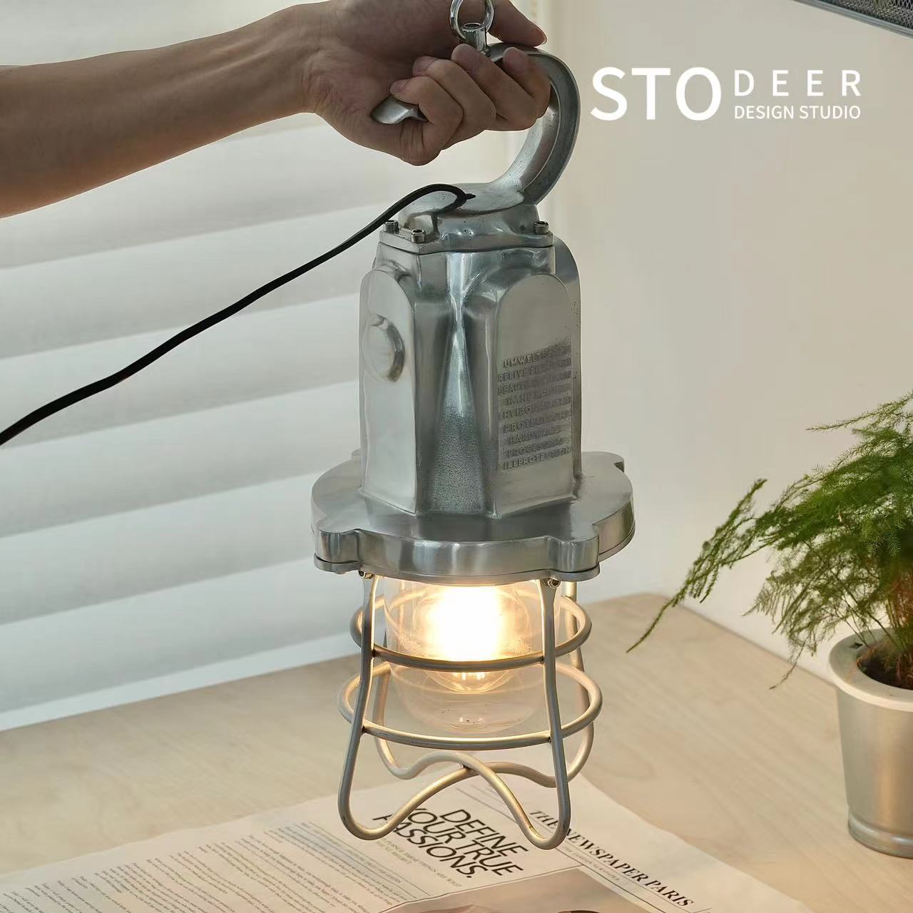 Stoheer Aluminium-Explosions sicherer Kronleuchter, Vintage-Industrie-Stil Stehlampe, Hand lampe