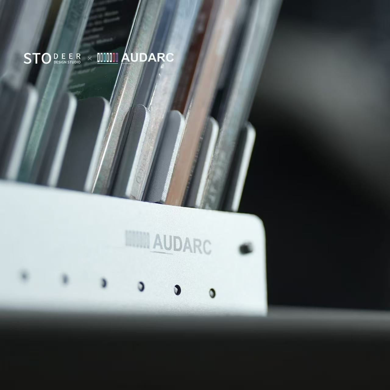 Stodeer製陽極酸化アルミニウム製CD収納ラック – CDデスクトップオーガナイザー