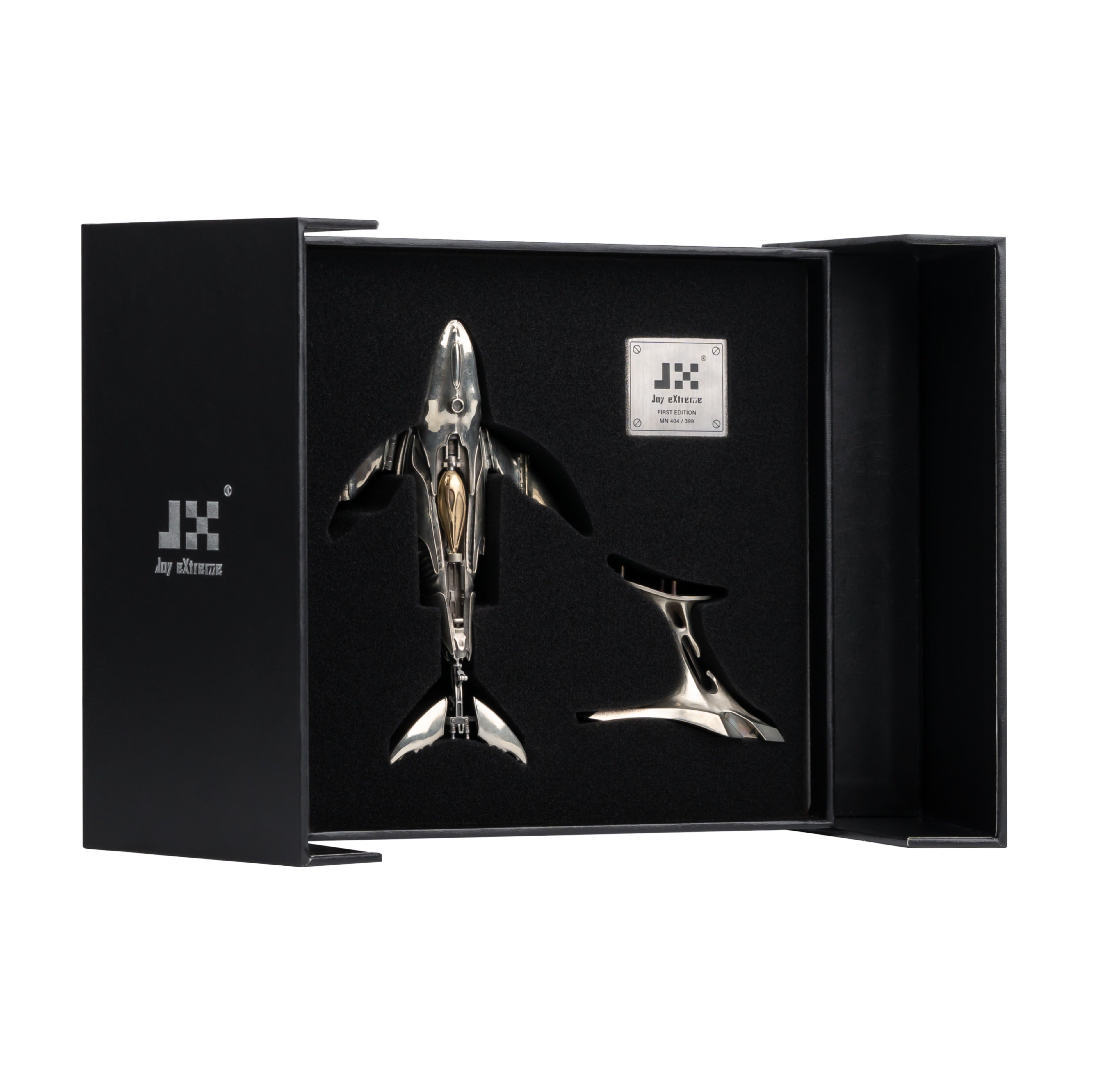 Stodeer Humpback Whale Mini Sculpture,Collectible Metal Desk Ornament