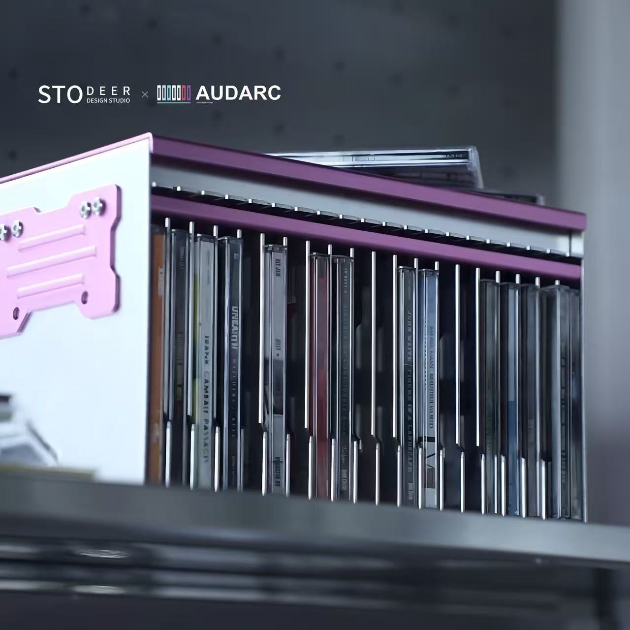 Stodeer Retro Mechanical Pop-Up CD Storage Case & Organizer